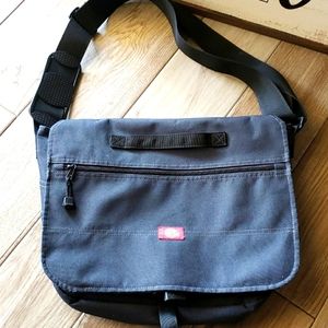 Dickies messenger bag
